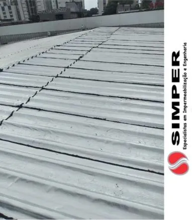 Impermeabilização de telhado com manta asfáltica